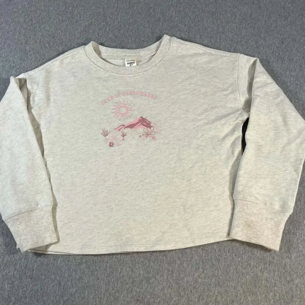 OshKosh B'gosh Love Is Everywhere Graphic Long Sleeve Crewneck Sweatshirt Size 7